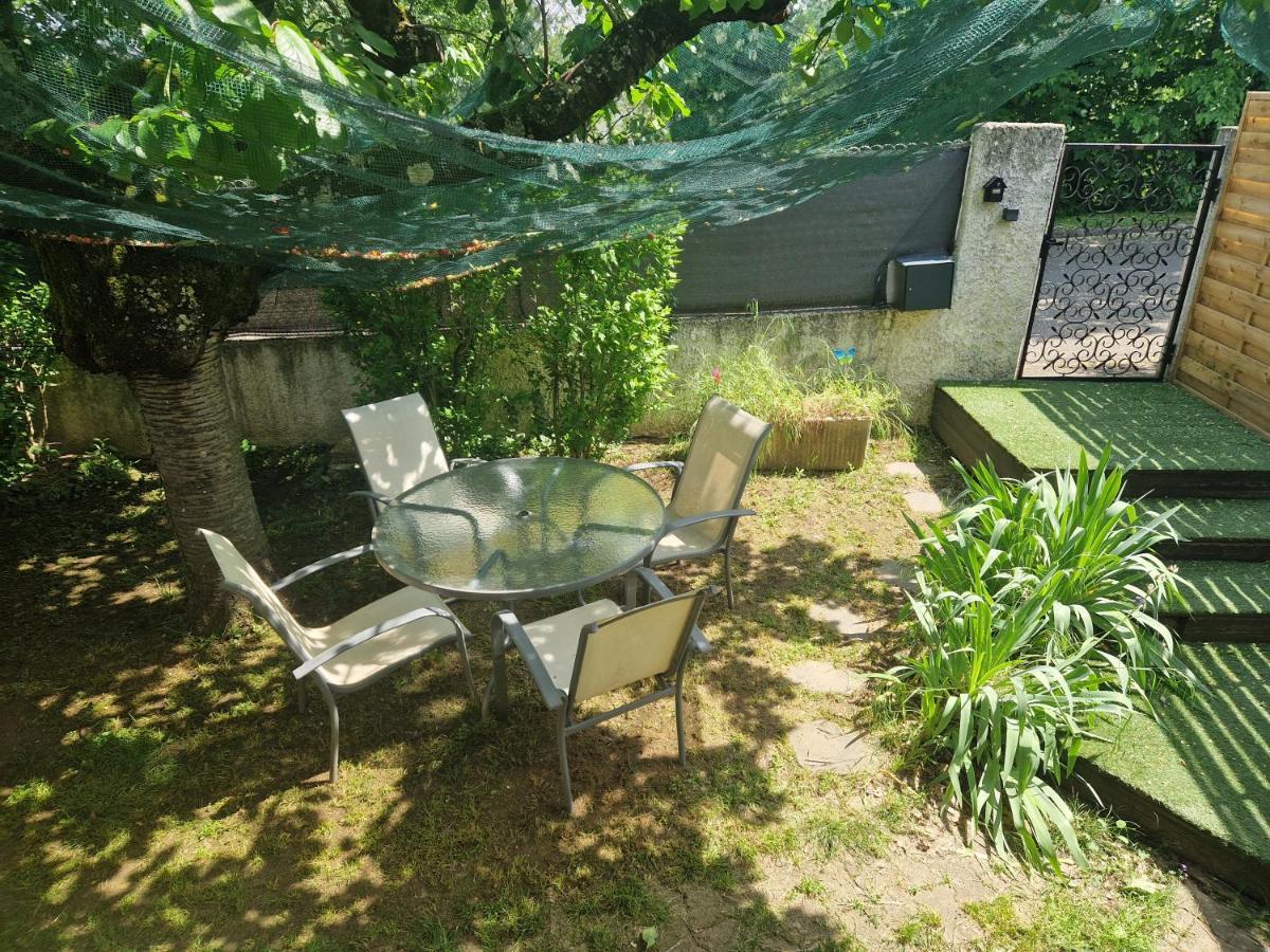 Sérézin-du-Rhône Appartement Independant Dans Maison Avec Jardinet, Au Calme מראה חיצוני תמונה